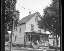 photo_editor_ds_1637374371890 Child on porch is almost certainly Clair Wilcox.